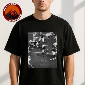Deuce x Nike Poster At Las Vegas Raiders NFL Highlight Unisex T-Shirt