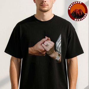 Taylor Swift Travis Kelce Engagement Ring Poster Diamond Proposal Love Unisex T-Shirt
