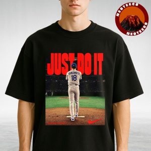 Yoshinobu Yamamoto Los Angeles Dodgers Dominant Pitch MLB Baseball 2025 Poster Dynamic Artwork Unisex T-Shirt